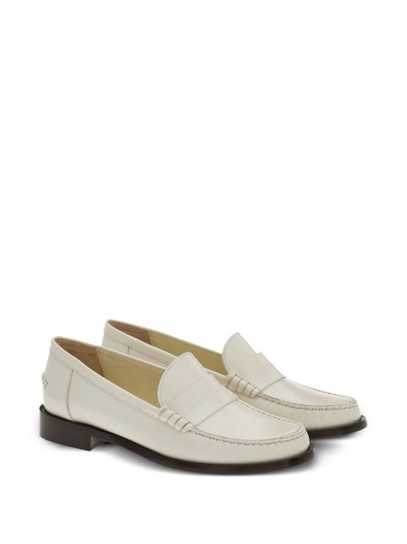 Shoe Addicted: 10 loafers που θα αναβαθμίσουν τα office looks σου - εικόνα 4