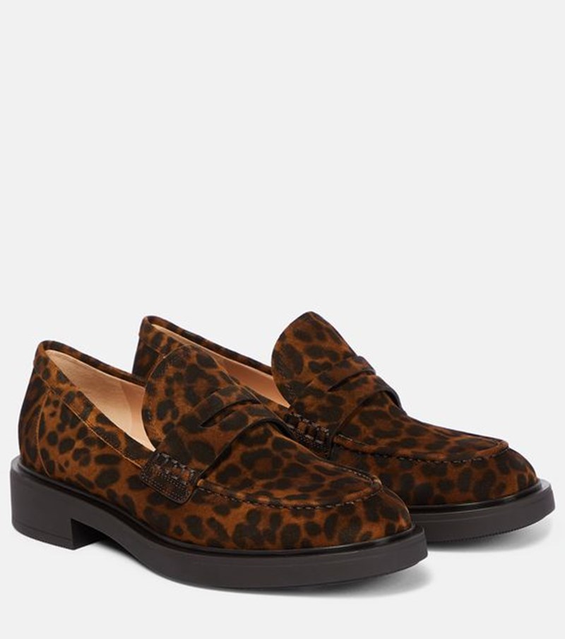 Shoe Addicted: 10 loafers που θα αναβαθμίσουν τα office looks σου - εικόνα 6