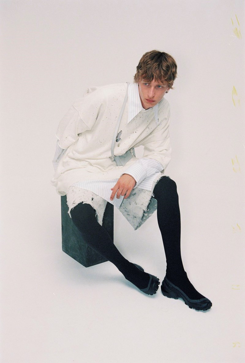 MM6 Maison Margiela x SALOMON: Τα αθλητικά items αποκτούν luxury εμφάνιση και progressive σχεδιασμό - εικόνα 3