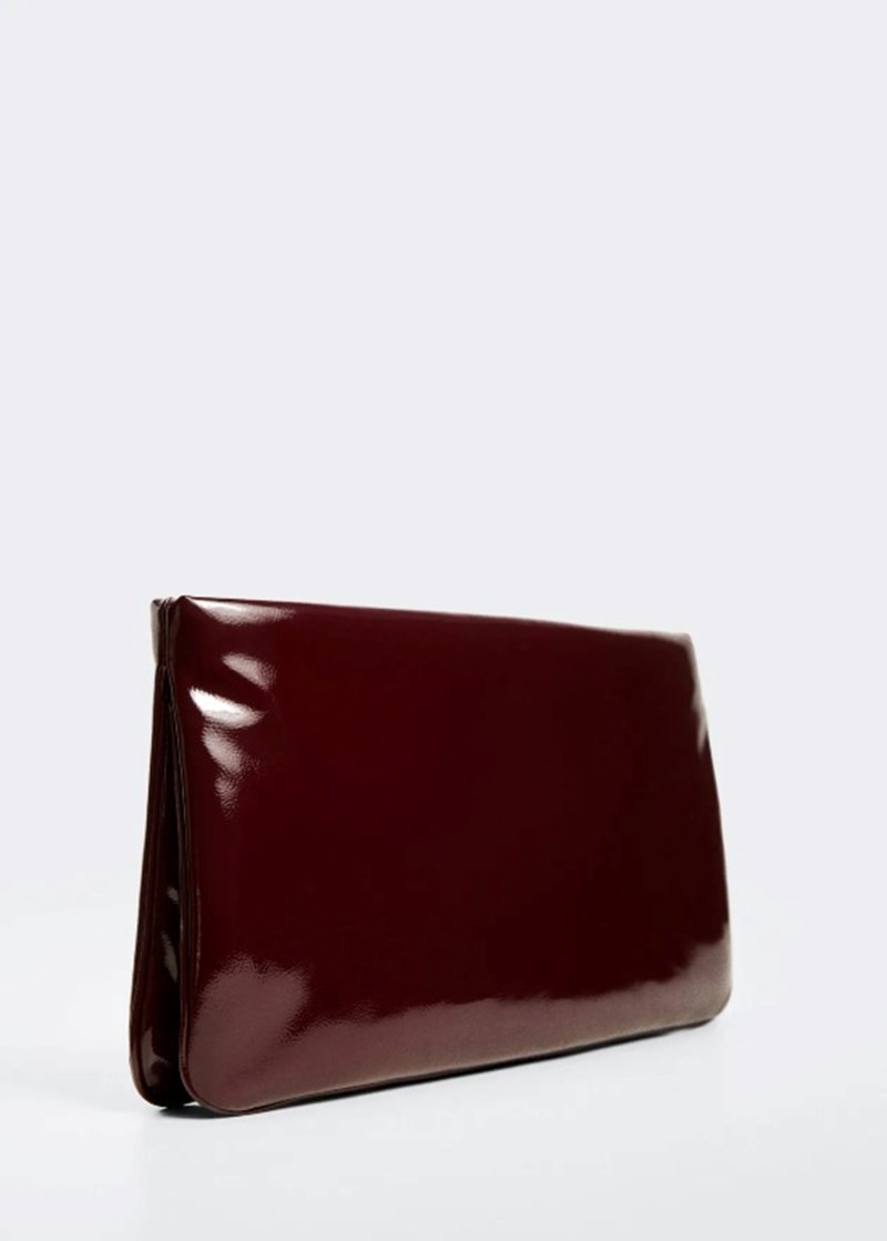 Βρήκαμε το clutch στην απόλυτη απόχρωση της σεζόν και κοστίζει μόνο 30 ευρώ - εικόνα 1