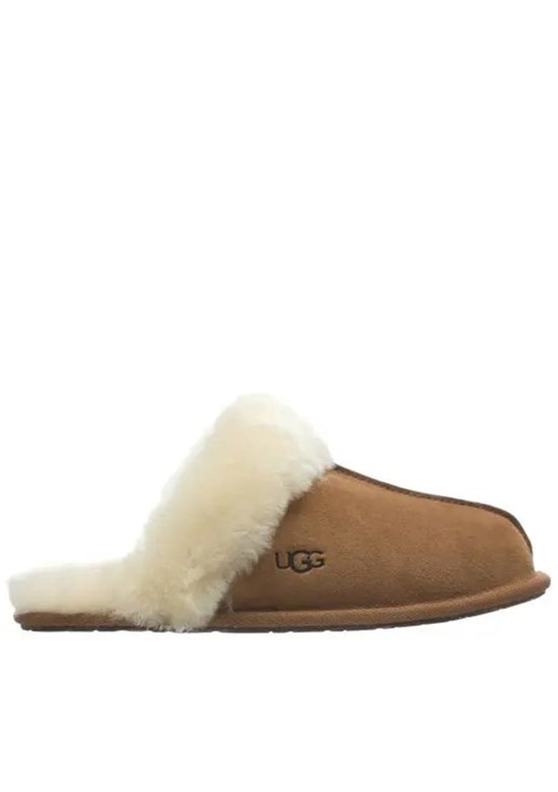 Lazy Sunday: 8 items που θα φορέσεις σε μία cozy Κυριακή στο σπίτι - εικόνα 1