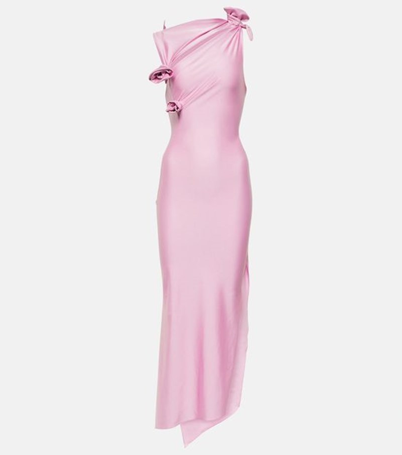 Pretty in (Barbie) pink: Πώς θα φορέσεις την hot ροζ απόχρωση τον χειμώνα - εικόνα 16