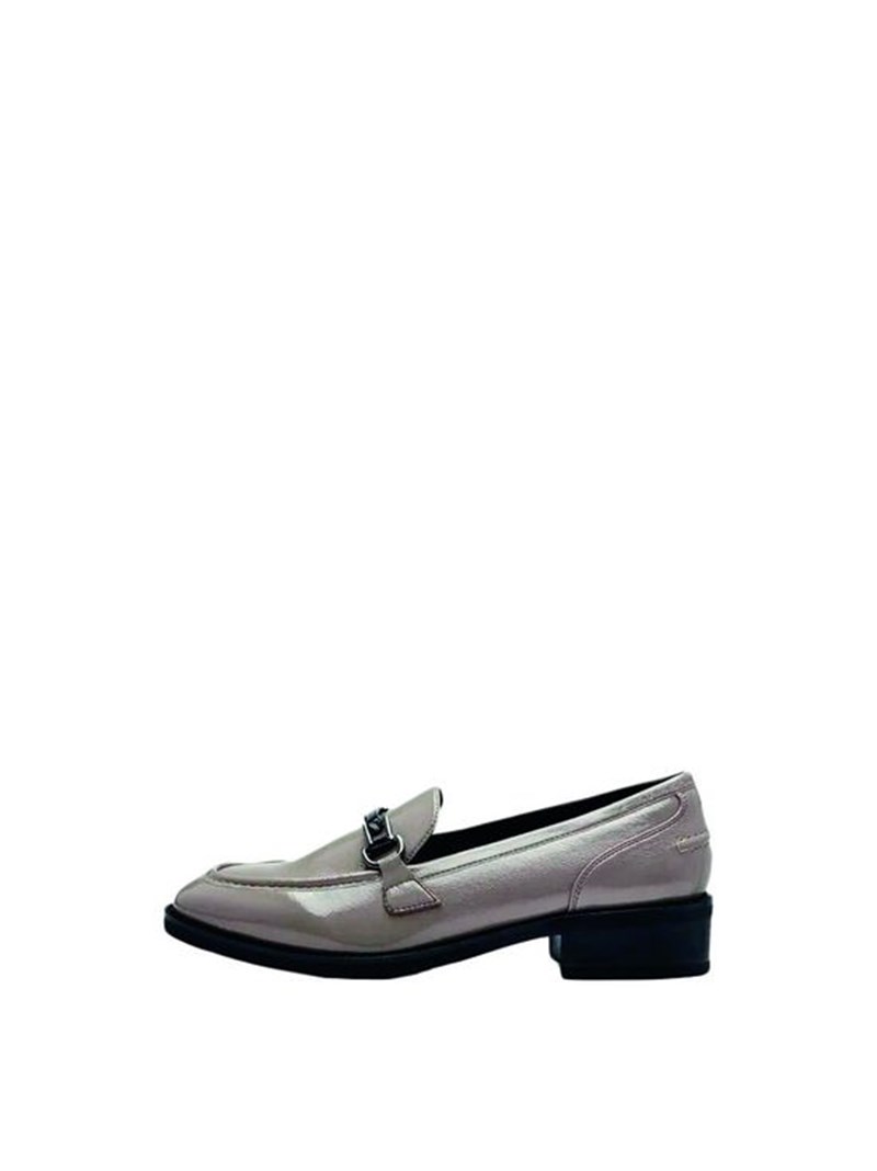 Preppy style: Πώς θα "απογειώσεις" το στιλ που κυριάρχησε στις πασαρέλες - εικόνα 30