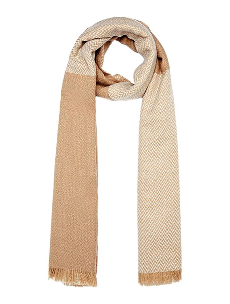 Comfort zone: Τα cozy outfits που θα φορέσουμε τις ημέρες της άδειάς μας - εικόνα 7