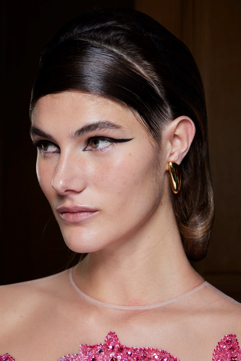 Couture Fashion Week: 5 beauty trends που ξεχωρίσαμε από τα catwalks στο Παρίσι - εικόνα 3