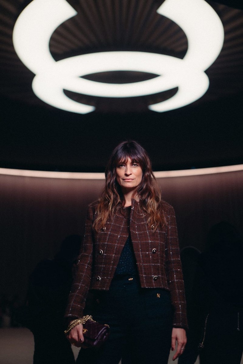 Chanel SS24 Haute Couture: Για τη Virginie Viard το "παιχνίδι" της μόδας κρίνεται στις λεπτομέρειες - εικόνα 3