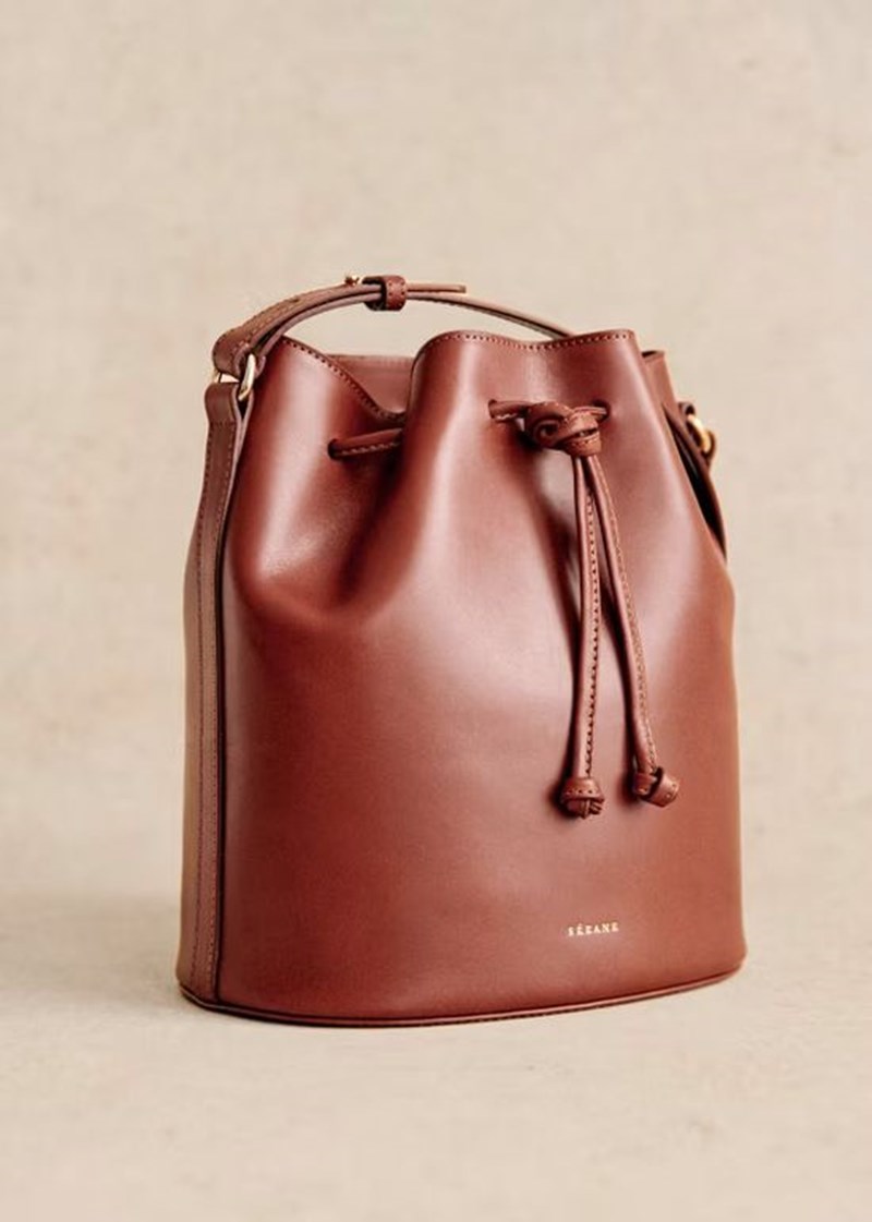 Do it like the French: 5 stylish items που θα σε βοηθήσουν να υποδεχθείς τη νέα χρονιά όπως οι Γαλλίδες - εικόνα 5