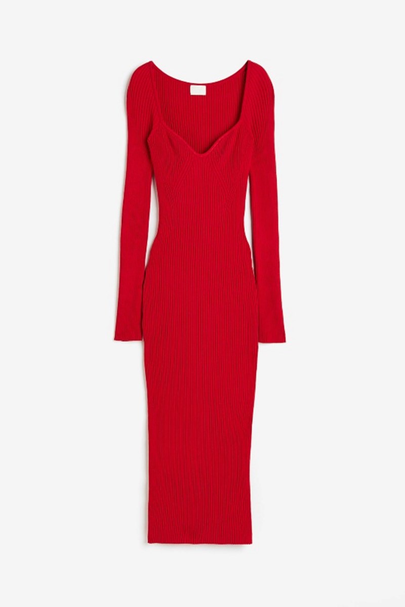 Red Power: 16 fashion items στο φλογερό κόκκινο που είναι ιδανικά για τις κρύες ημέρες του χειμώνα - εικόνα 4