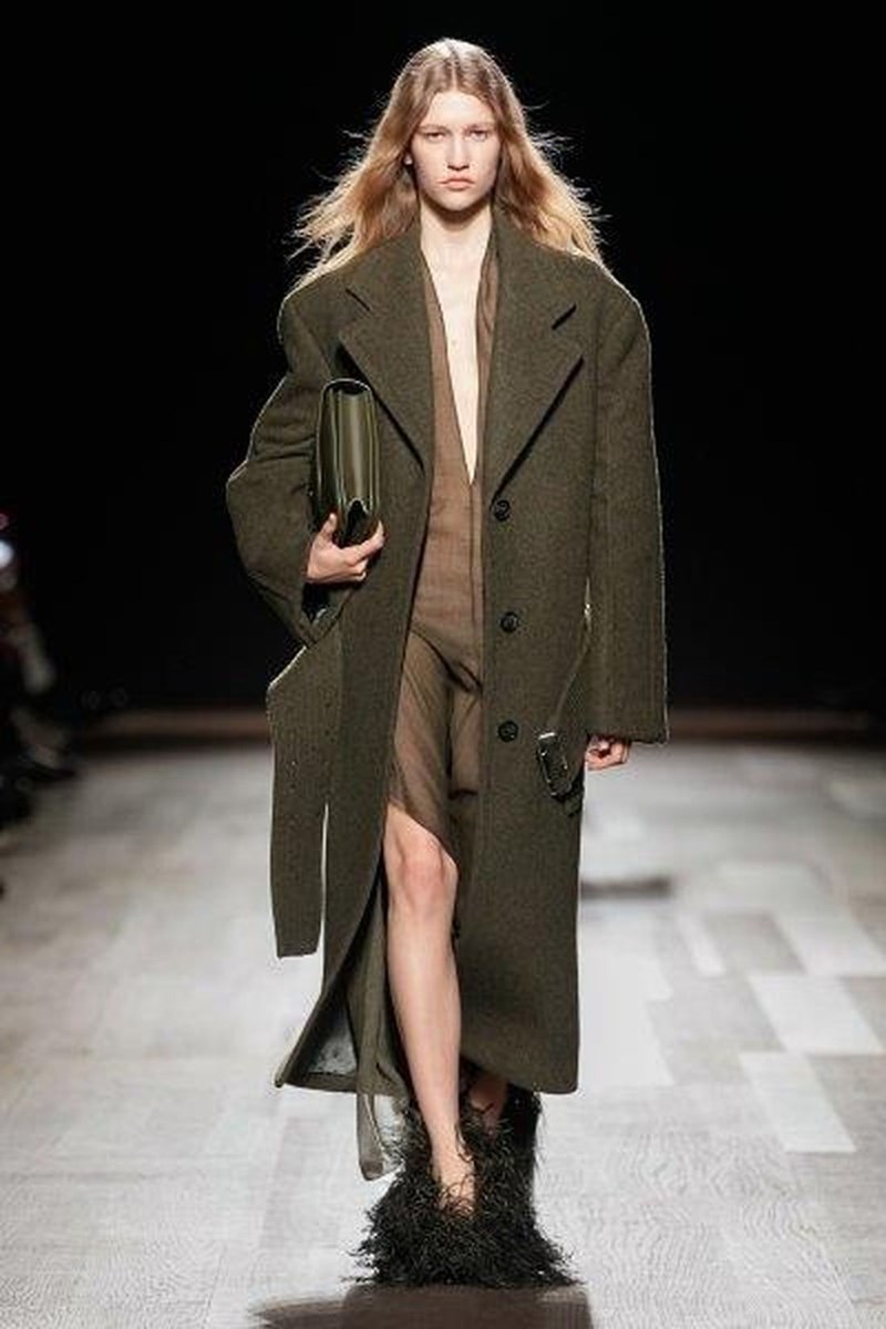 Ferragamo FW24: Μια συλλογή ωδή στην ελευθερία της έκφρασης - εικόνα 5