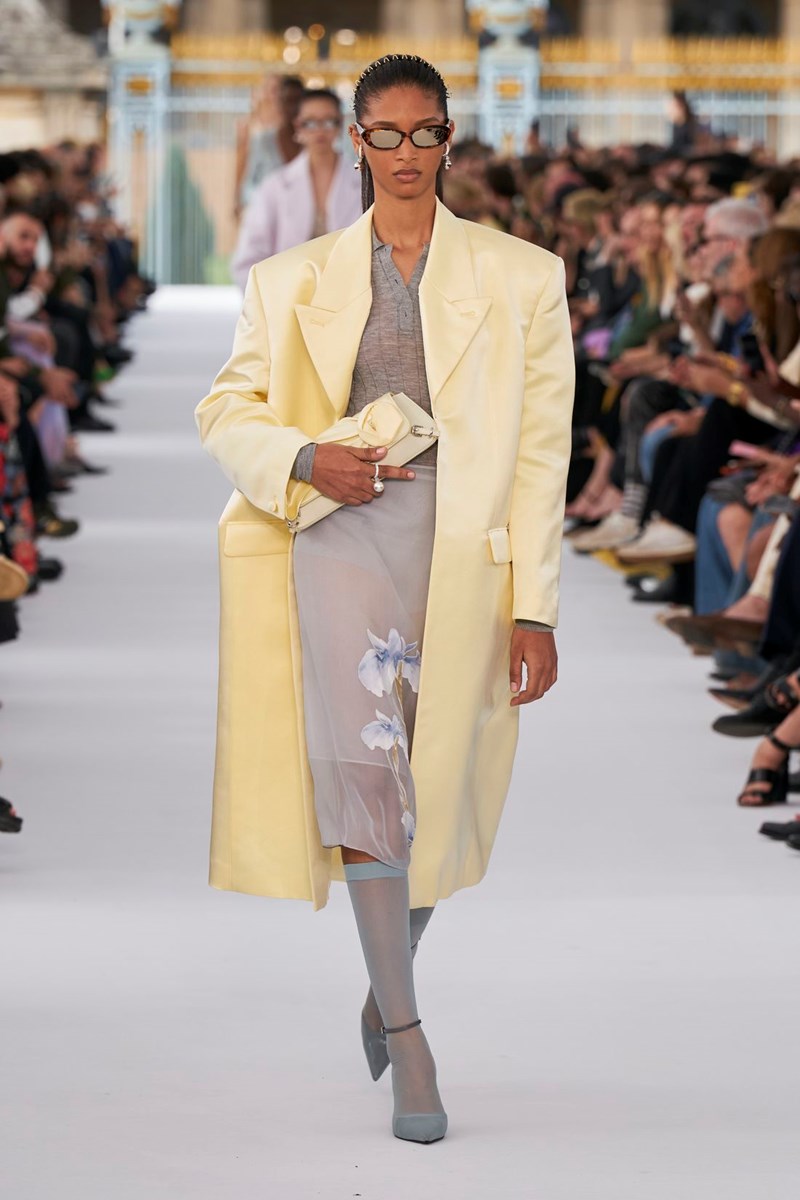 Οι fashion experts συμφώνησαν: Αυτά είναι τα επικρατέστερα trends για την άνοιξη του 2024 - εικόνα 9