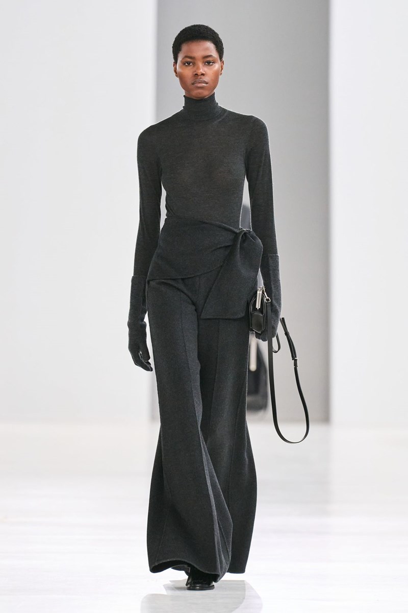 Max Mara FW24: Η φθινοπωρινή συλλογή εμπνέεται από την Belle Époque και απευθύνεται στη γυναίκα του σήμερα - εικόνα 4