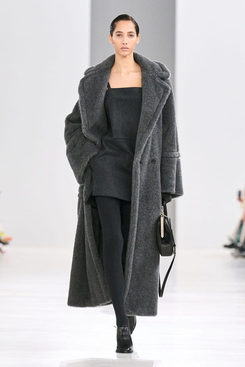 Max Mara FW24: Η φθινοπωρινή συλλογή εμπνέεται από την Belle Époque και απευθύνεται στη γυναίκα του σήμερα - εικόνα 6