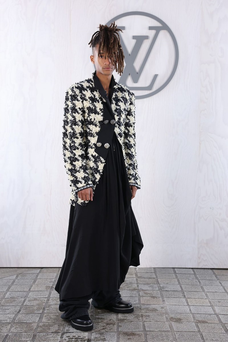Louis Vuitton FW24: Ώρα μηδέν για τον Nicolas Ghesquière - εικόνα 12