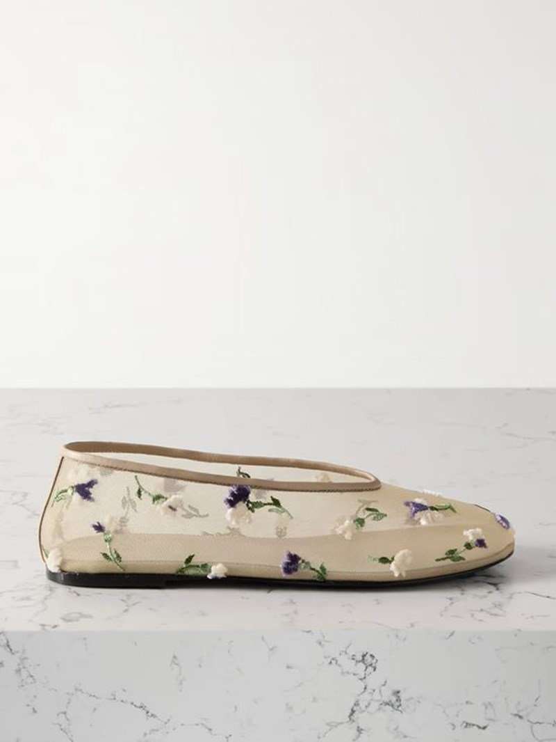 Mesh ballet shoes: Οι 10 πιο ξεχωριστές μπαλαρίνες που θα μπουν στη wishlist σου - εικόνα 1