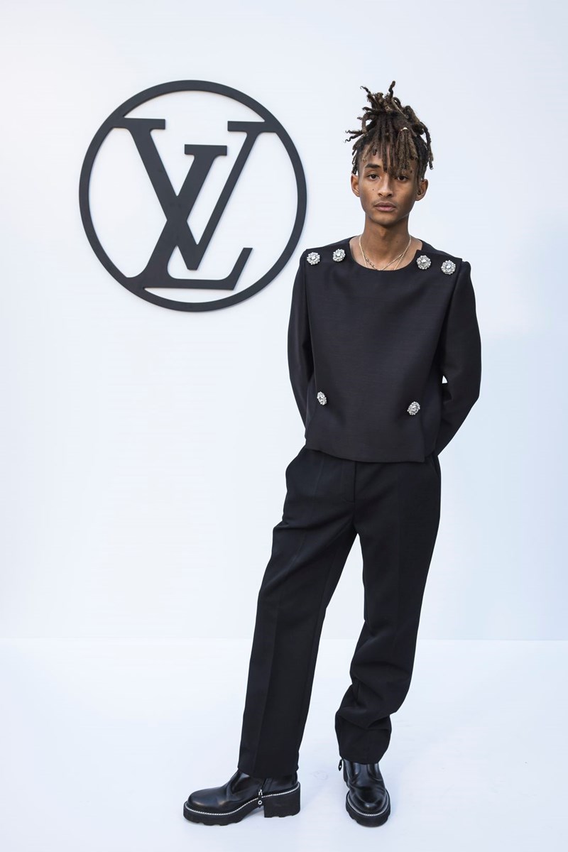 Louis Vuitton Cruise 2025: Η νέα συλλογή ήταν ένας φόρος τιμής στην κουλτούρα της Ισπανίας - εικόνα 9