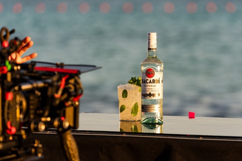 Camila Cabello: Η συνεργασία με το Bacardi και ο Έλληνας expert που εμπιστεύεται - εικόνα 1