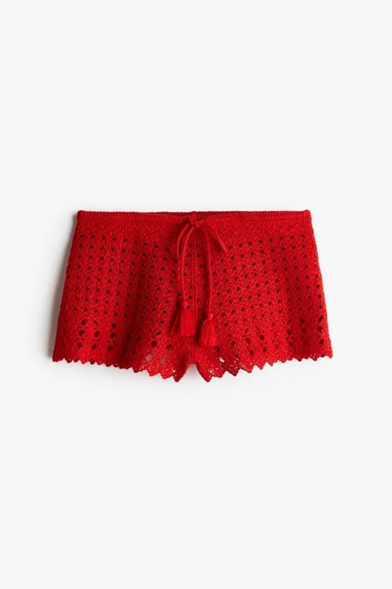 Βρήκαμε το crochet σορτς των διακοπών σου και κοστίζει μόνο 20 ευρώ - εικόνα 1