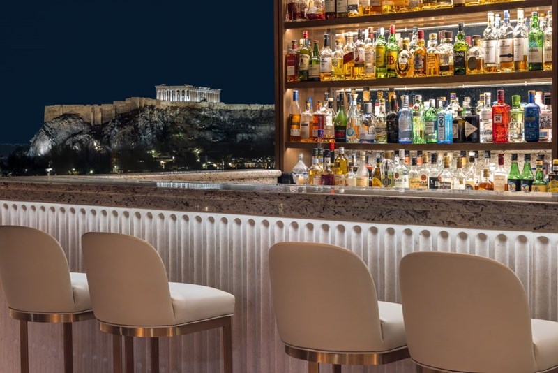 Ένα βράδυ στο πιο εντυπωσιακό roof garden της Αθήνας - εικόνα 7