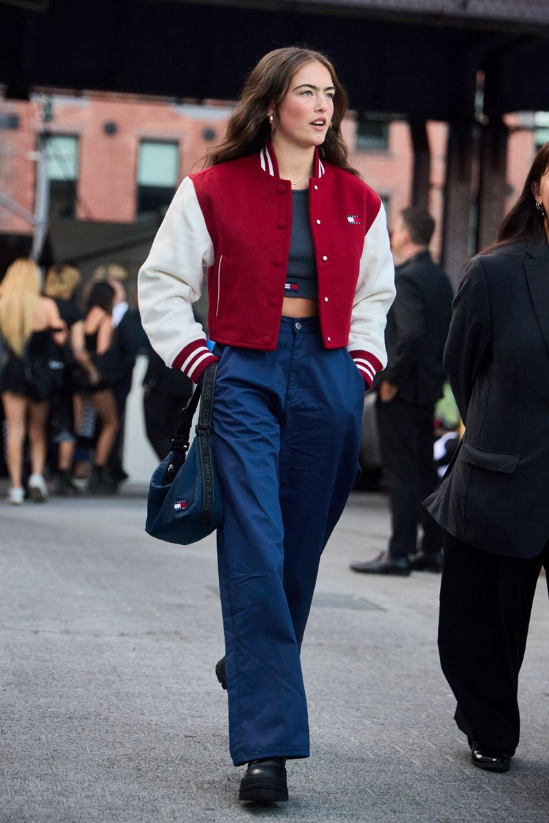 NYFW SS25: Πάρε έμπνευση για τα looks του φθινοπώρου από το street style της Νέας Υόρκης - εικόνα 12