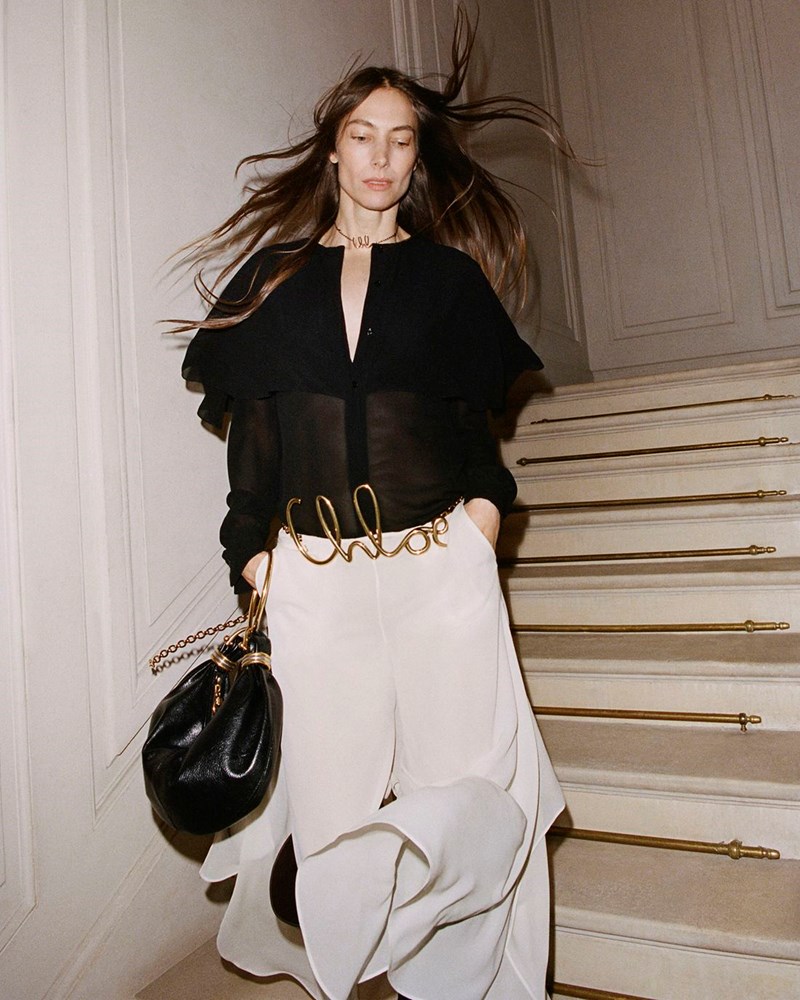 Chloé Winter 2024: Στα καταστήματα Luisa World θα βρεις αποκλειστικά την πολυαναμενόμενη συλλογή του χειμώνα - εικόνα 1