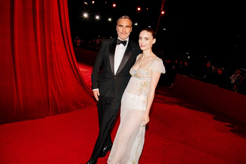 Academy Museum Gala 2024: Οι πιο εντυπωσιακές εμφανίσεις που ξεχωρίσαμε στο κόκκινο χαλί - εικόνα 11