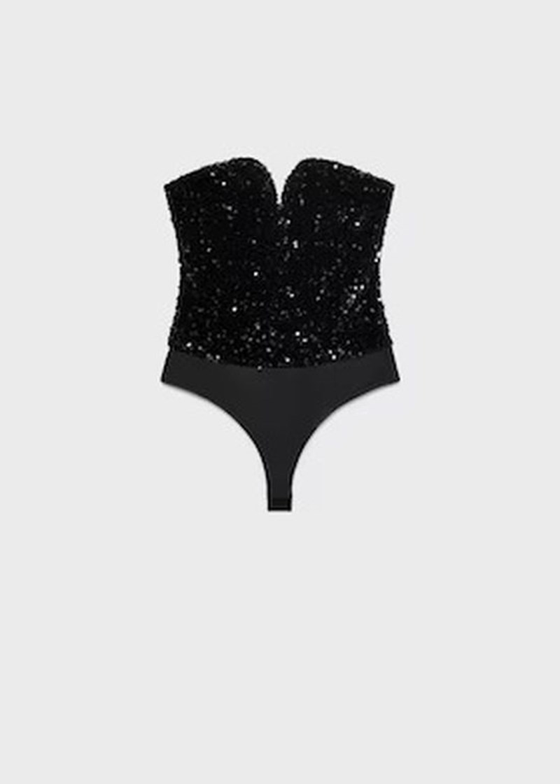 Sequins on: 6 οικονομικά κομμάτια με παγιέτες για να κλέψεις τις εντυπώσεις στα πάρτι του χειμώνα - εικόνα 11