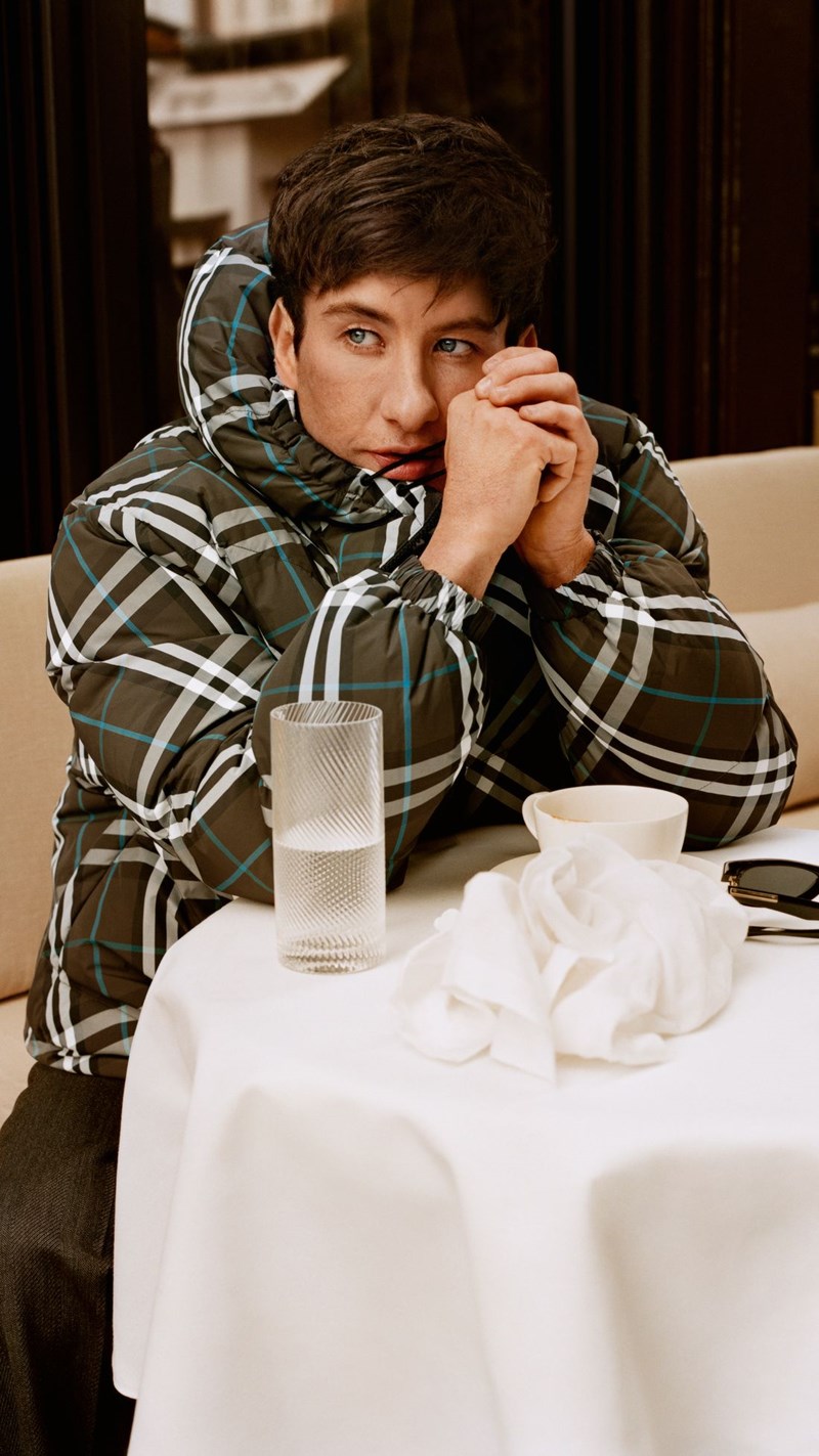 Winter's essentials: Τα διαχρονικά πανωφόρια της Burberry είναι πράγματι μοναδικά - εικόνα 2