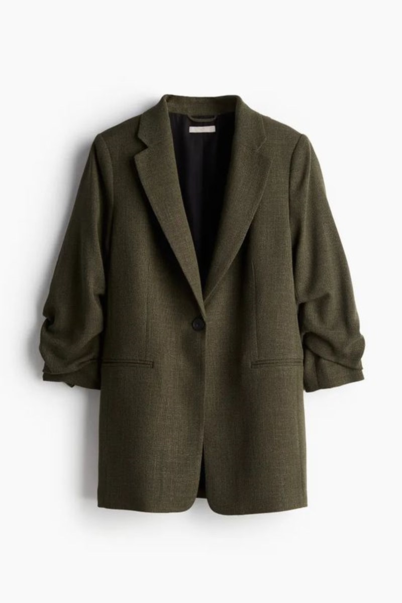 Ρούχα, παπούτσια, τσάντες: 14 items στις stylish λαδί αποχρώσεις που δεν θα μπορείς να αντισταθείς - εικόνα 12