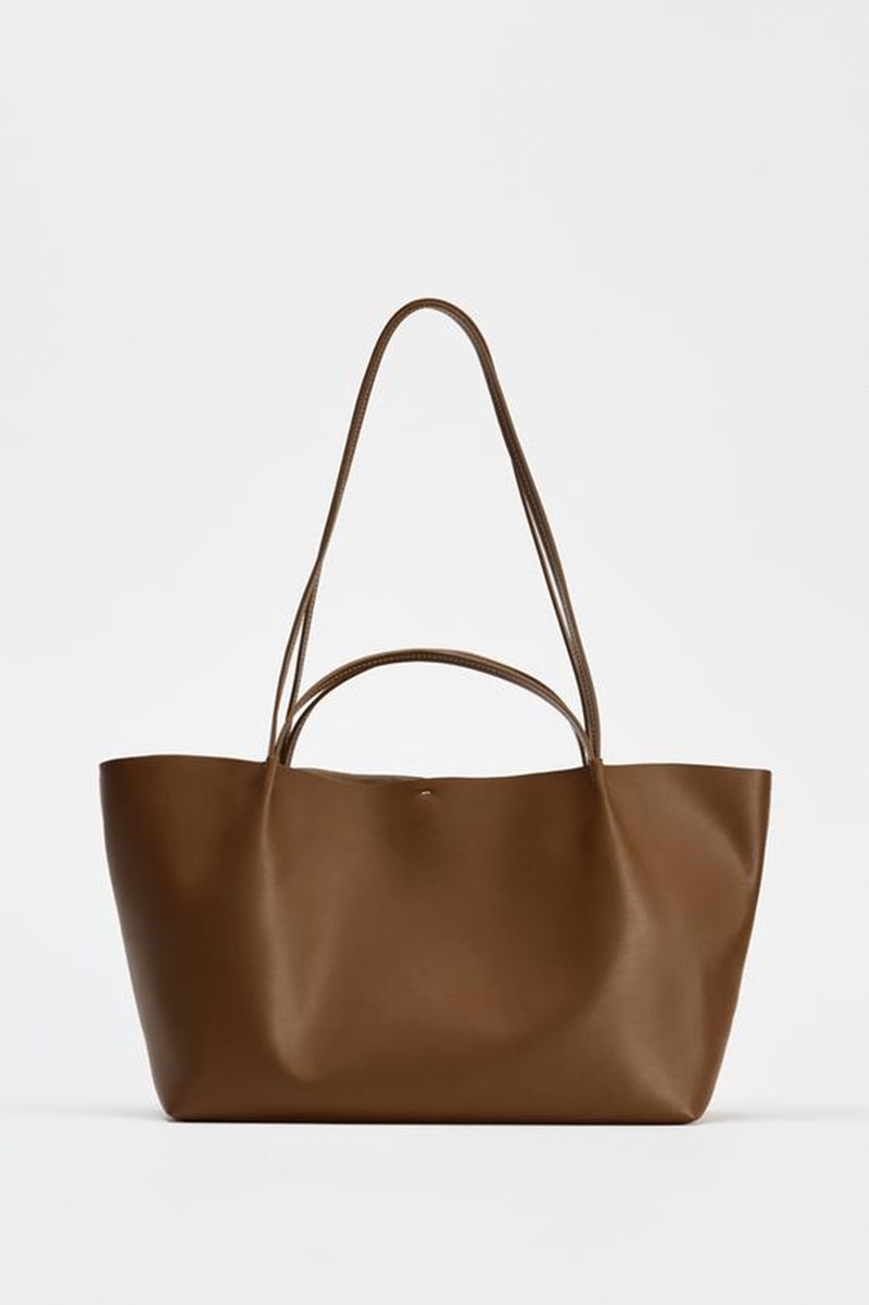 Ξέχνα τη Black Friday: Αυτές οι stylish τσάντες από ZARA κοστίζουν κάτω από 50 ευρώ - εικόνα 4