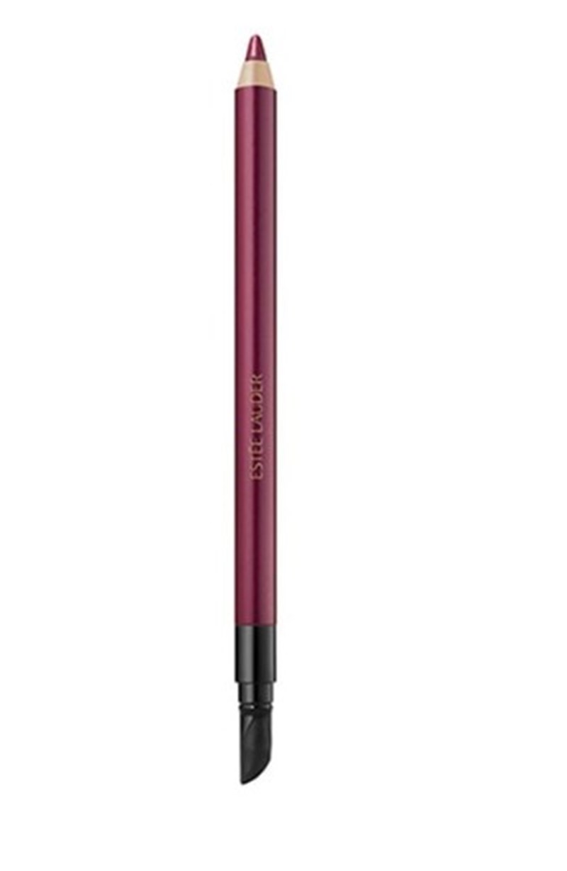 Cherry Bakewell Makeup: Tο μακιγιάζ που θα λατρέψουν όλες οι fashionistas - εικόνα 1