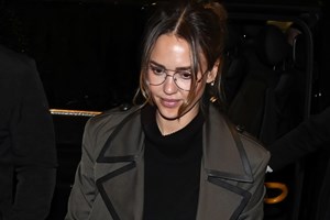 Jessica Alba: Ποιος ανερχόμενος ηθοποιός του Χόλιγουντ είναι ο νέος της σύντροφος; - εικόνα 1