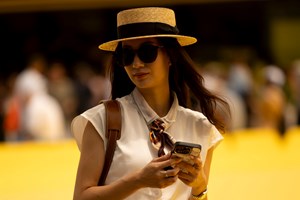 Effortless chic: Πώς θα δημιουργήσεις εντυπωσιακά looks χωρίς να φαίνεται ότι προσπάθησες πολύ - εικόνα 1