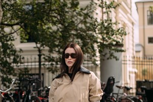 Don't walk, run to ZARA: Το denim φόρεμα - όνειρο που χρειάζεσαι αυτό το φθινόπωρο - εικόνα 2