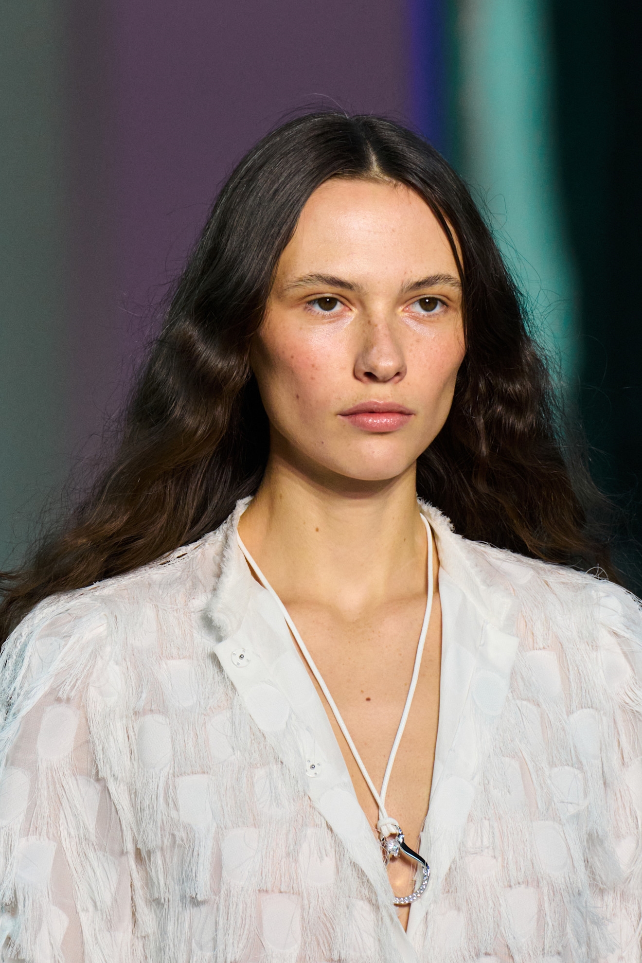 Bomber jacket: Το απόλυτο fashion item που πρέπει να αποκτήσεις - εικόνα 2