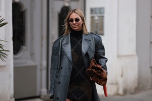 Πώς θα φορέσεις το δερμάτινο παντελόνι αυτό τον χειμώνα - εικόνα 13