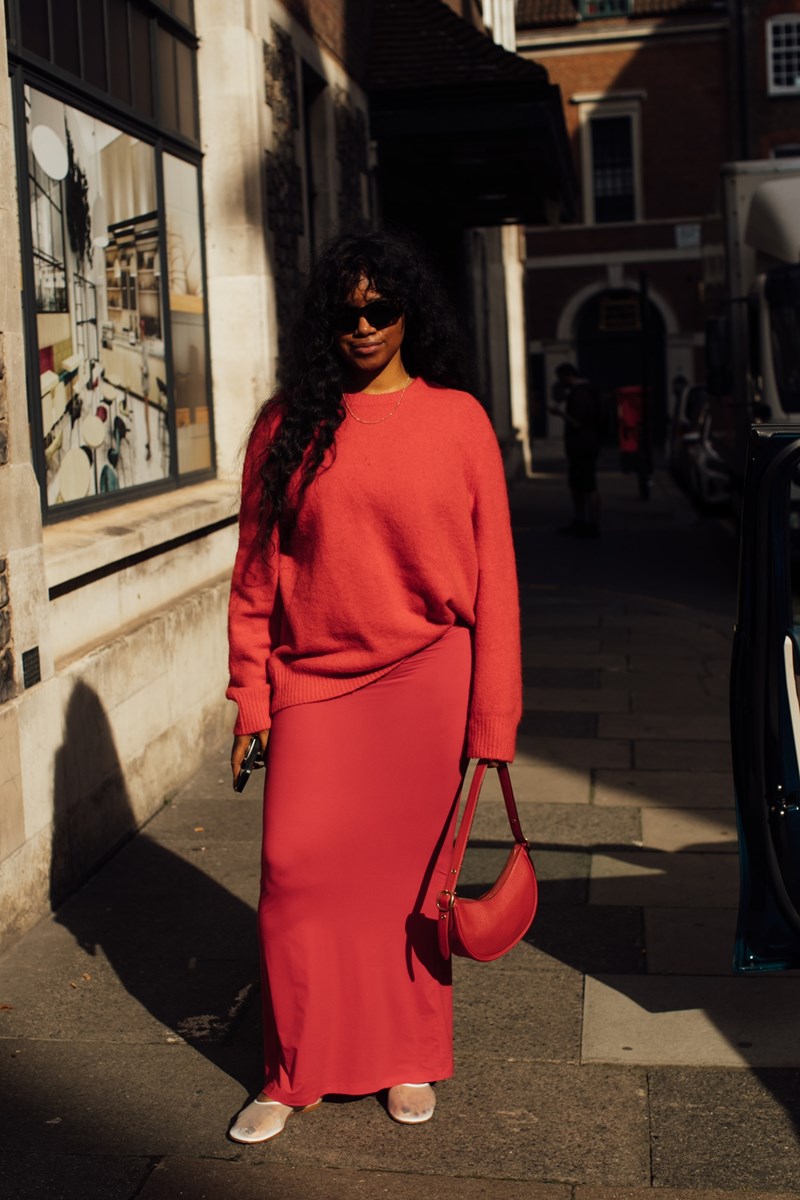 kokkino-poulober-elle-gr