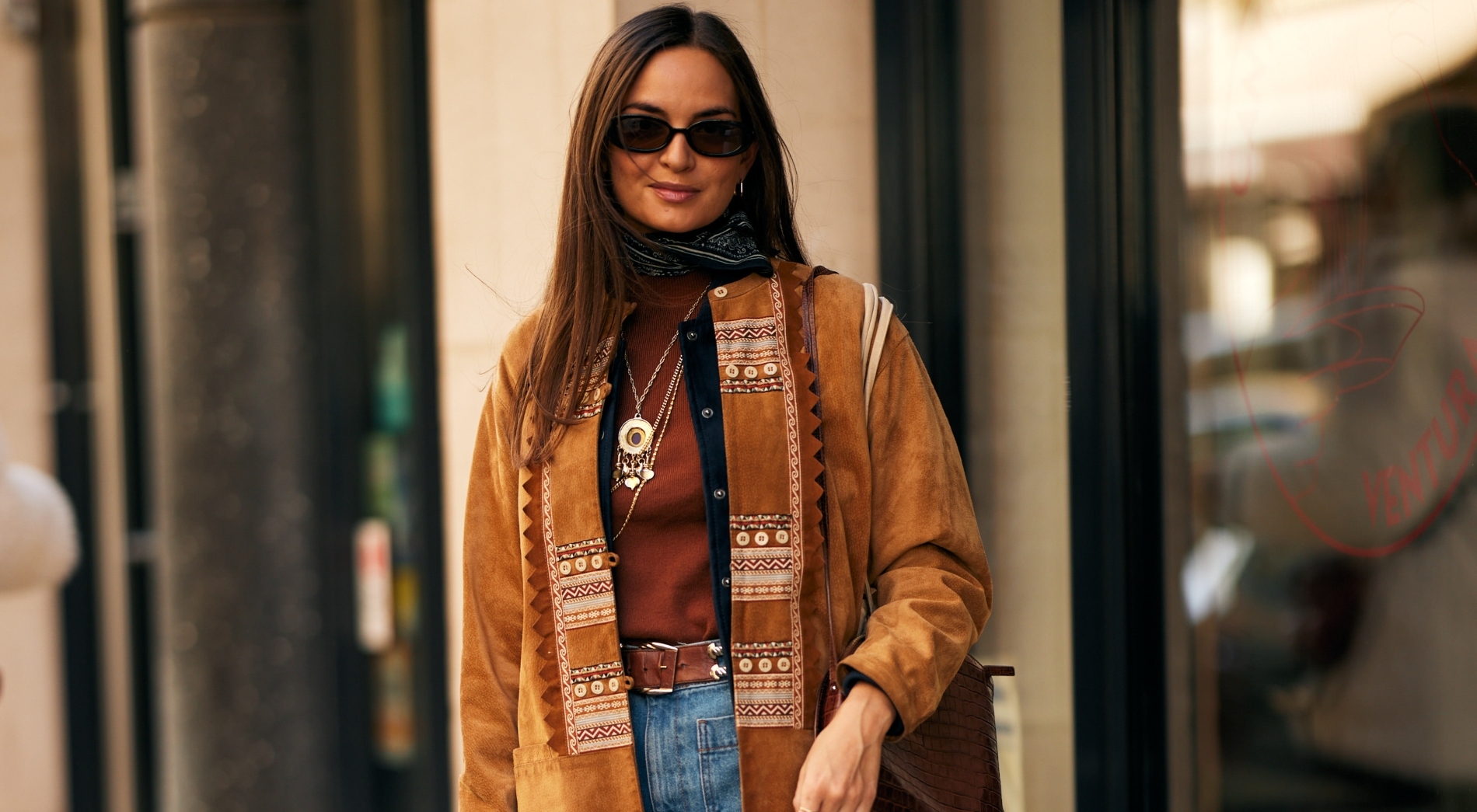 Αυτή είναι η νέα εμμονή στα τζιν που έχει την έγκριση του fashion crowd - εικόνα 1