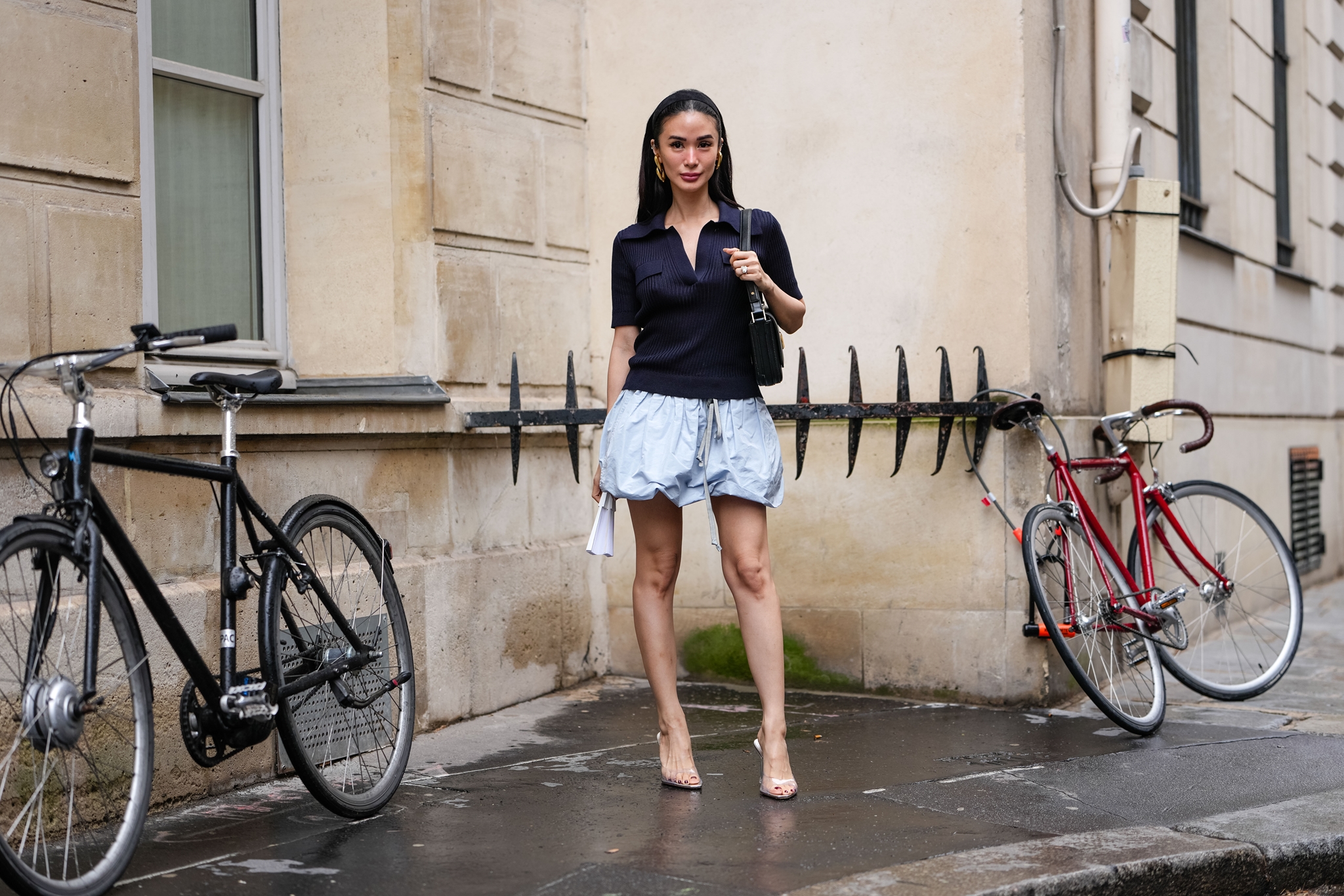 Jelly Shoes: Τα παπούτσια που θα κάνουν level up τα καλοκαιρινά σου looks - εικόνα 1