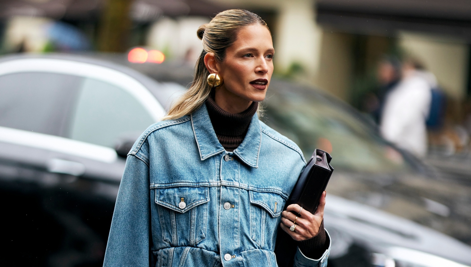 Αυτές οι τσάντες θα πρωταγωνιστήσουν στα looks της άνοιξης - εικόνα 13