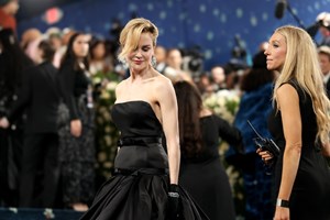 Nicole Kidman & Sandra Bullock: Θα τις δούμε στo sequel της ταινίας "Μαγικά φίλτρα"; - εικόνα 2