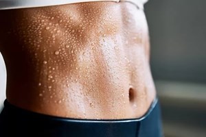 Μπορεί να φύγει το τοπικό πάχος; Η personal trainer απαντά ειλικρινά - εικόνα 1