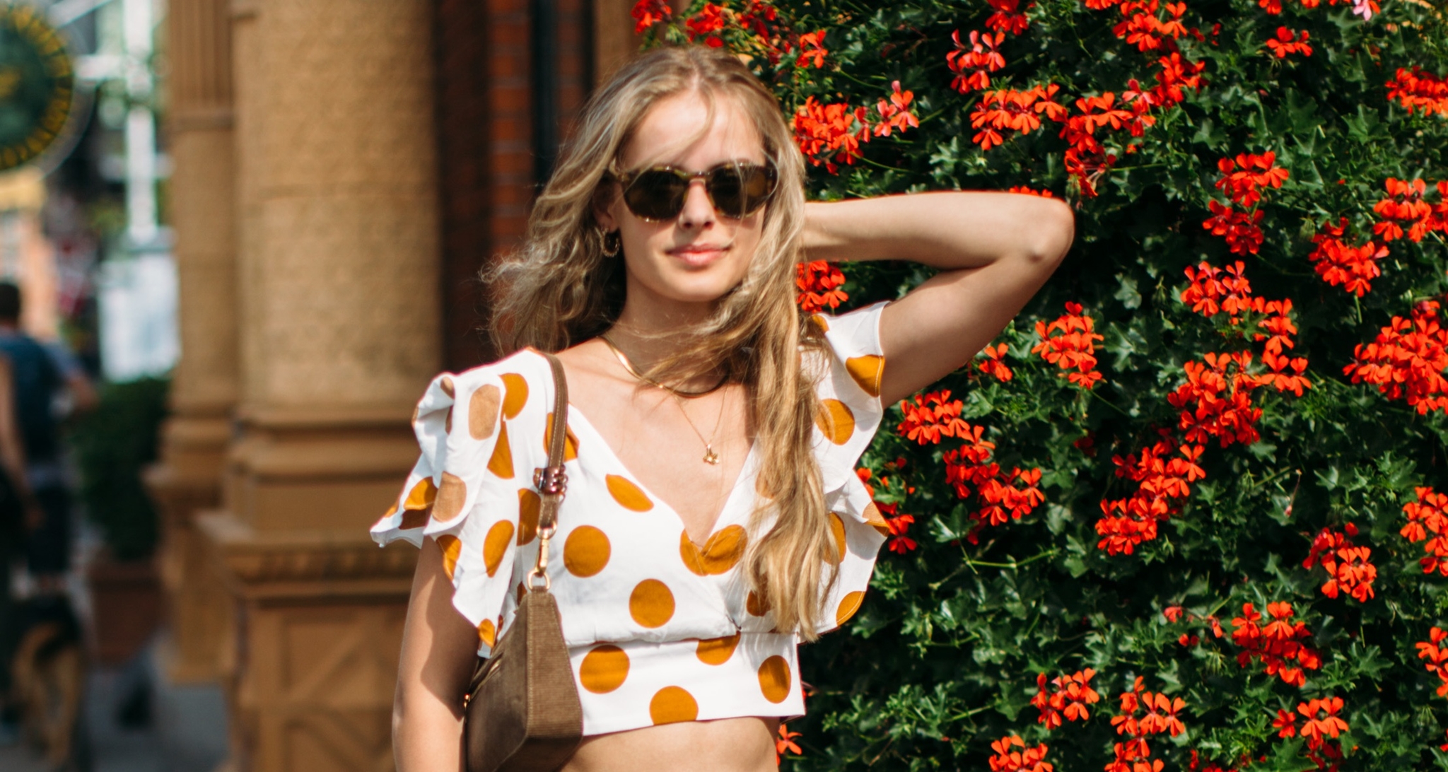 Vacation loading: Έτσι θα χωρέσεις στη χειραποσκευή περισσότερα outfits για τις διακοπές σου - εικόνα 1