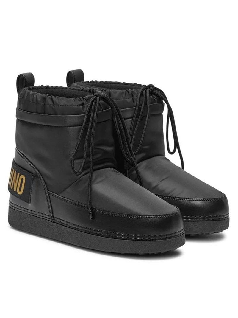 mpotakia love moschino