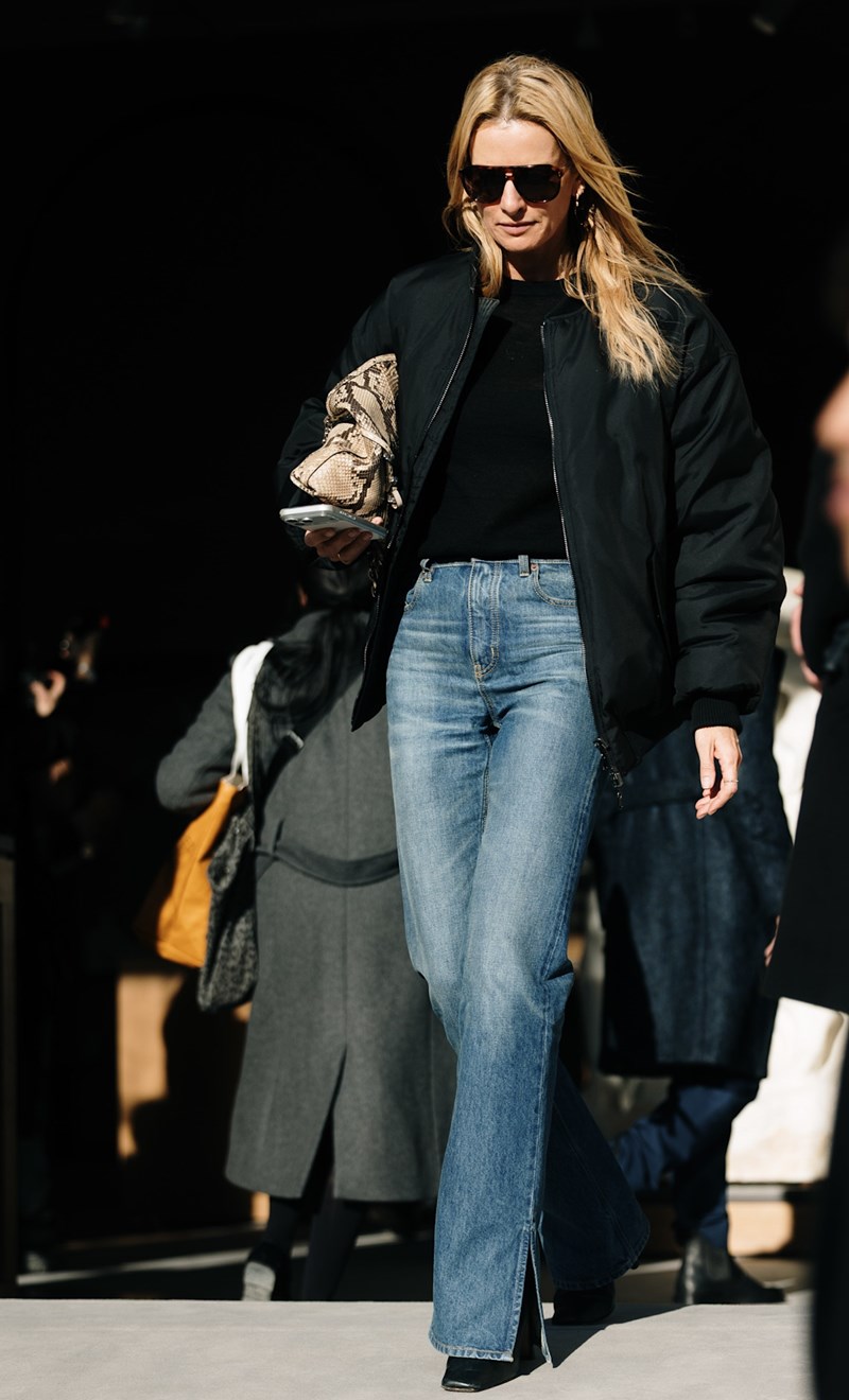 Paris m str F26 0253