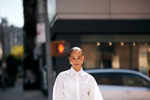 Από το καλοκαίρι στο φθινόπωρο: Αυτά τα items είναι must στην ντουλάπα σου - εικόνα 6