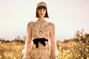 Ξέχνα το brat green: Το lime cream είναι η απόχρωση που θα λατρεύεις να φοράς αυτό το καλοκαίρι - εικόνα 1