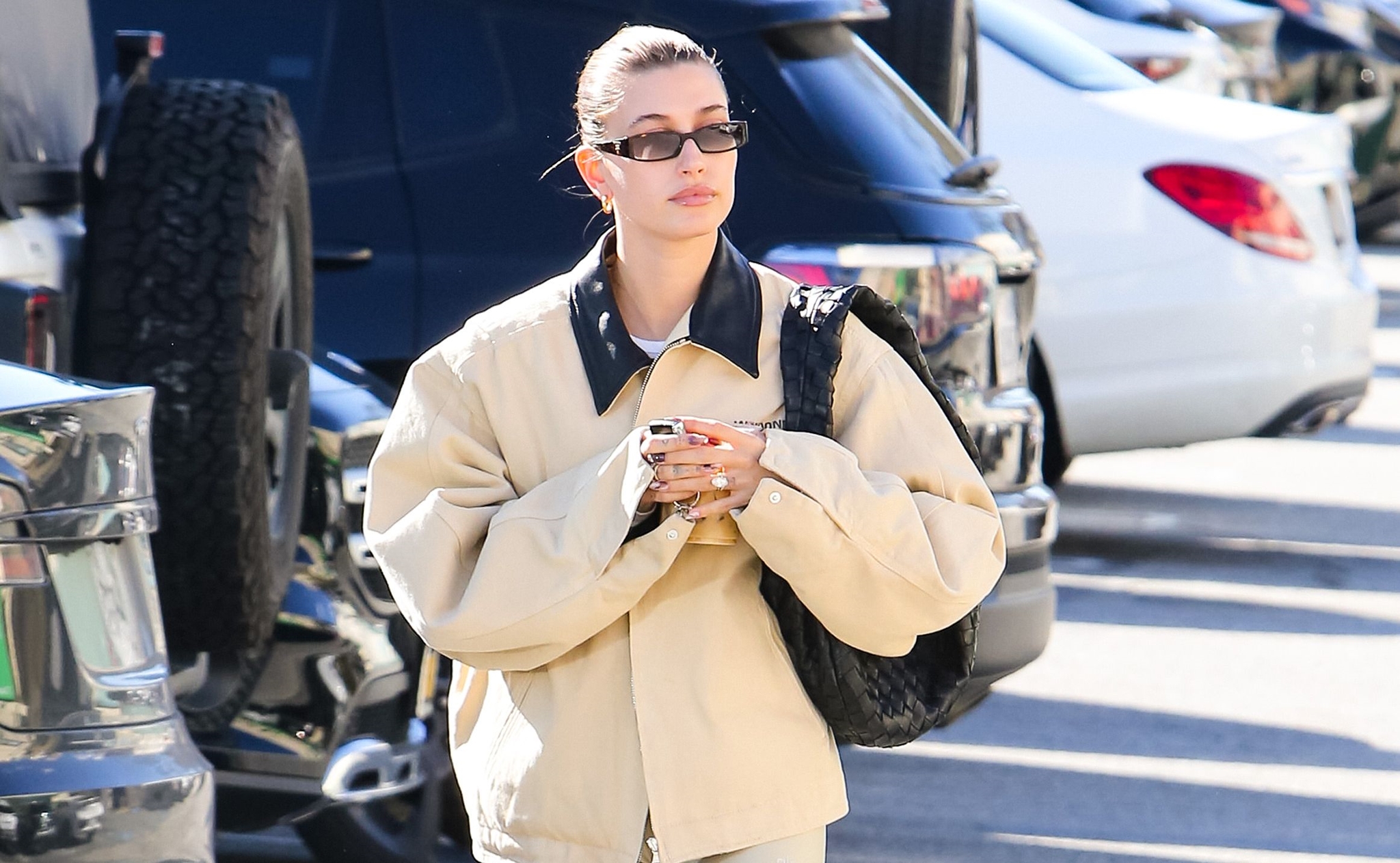 Αυτό το πανωφόρι του χειμώνα θα σου χαρίσει πολυτελή looks χωρίς να καταβάλεις προσπάθεια - εικόνα 10