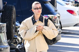 Αυτό το πανωφόρι του χειμώνα θα σου χαρίσει πολυτελή looks χωρίς να καταβάλεις προσπάθεια - εικόνα 10