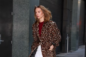 Flashback: Το Valentino νυφικό πίσω από την ένταση μεταξύ Nicola Peltz και Victoria Beckham - εικόνα 2