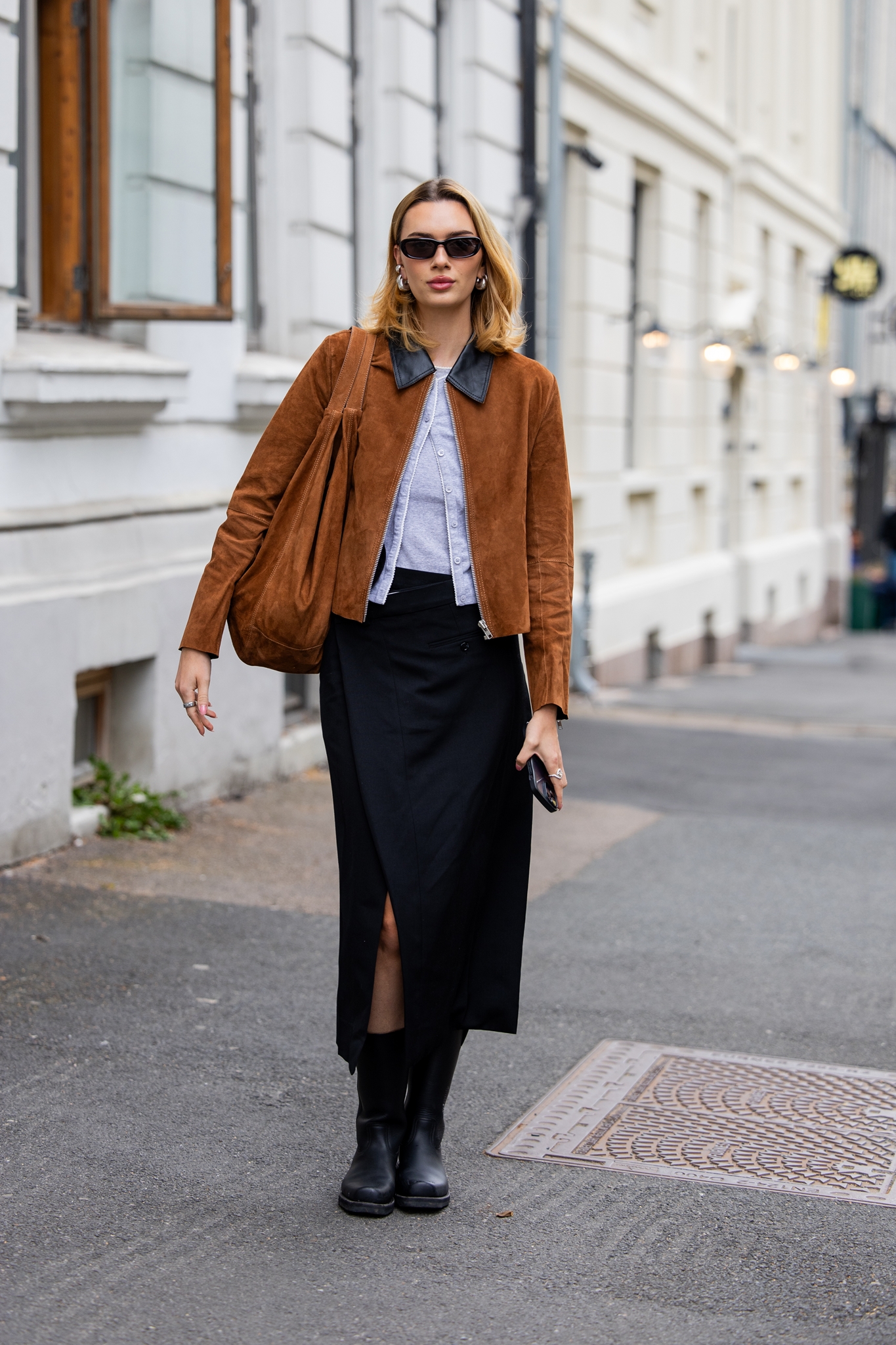 Οι Λονδρέζες ξέρουν: Αυτά είναι τα κομμάτια που θα σου χαρίσουν ασυναγώνιστο brit style - εικόνα 1